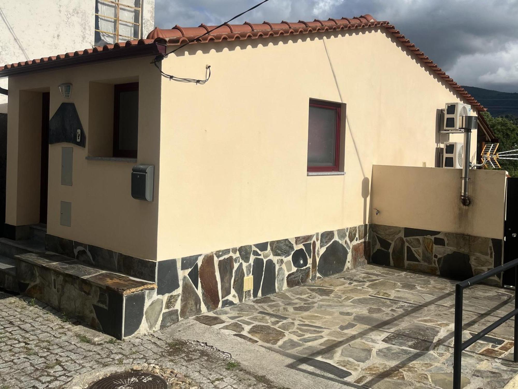 A Pequena Casa Coja Central Portugal Mountains Екстериор снимка